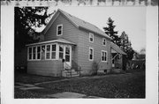 107 S CHERRY AVE, a Front Gabled house, built in Marshfield, Wisconsin in 1880.