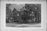 117 S CHERRY AVE, a Queen Anne house, built in Marshfield, Wisconsin in 1891.
