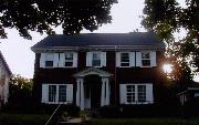 3412 N SUMMIT AVE, a Colonial Revival/Georgian Revival house, built in Milwaukee, Wisconsin in 1922.