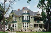 1200 WASHINGTON AVE, a Queen Anne house, built in Oshkosh, Wisconsin in 1888.