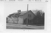 202 N BLOUNT ST, a Romanesque Revival livery, built in Madison, Wisconsin in 1914.