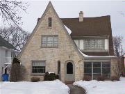 608 E DAY AVE 608 E DAY AVE, a English Revival Styles house, built in Whitefish Bay, Wisconsin in 1927.