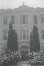 1301 E MAIN ST, a Neoclassical/Beaux Arts hospital, built in Watertown, Wisconsin in 1917.