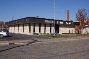 120 S MILL ST, a Contemporary bank/financial institution, built in West Salem, Wisconsin in 1971.