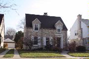 4928 N IDLEWILD AVE, a Colonial Revival/Georgian Revival house, built in Whitefish Bay, Wisconsin in 1936.