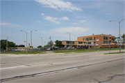 5575 N 76TH ST, a Late Gothic Revival school – elem/middle/jr high/high, built in Milwaukee, Wisconsin in 1929.