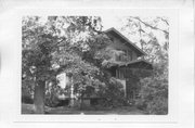 2804 COLUMBIA RD, a Craftsman house, built in Shorewood Hills, Wisconsin in 1914.