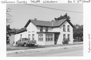 800 S 3RD ST, a Gabled Ell house, built in Watertown, Wisconsin in 1880.
