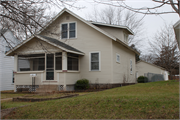 920 CHAUNCEY ST 920 CHAUNCEY ST, a Bungalow house, built in Eau Claire, Wisconsin in 1928.