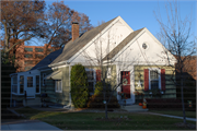 1010 E GRAND AVE, a Colonial Revival/Georgian Revival house, built in Eau Claire, Wisconsin in 1940.