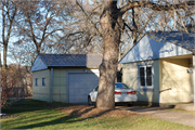 1700 FAIRWAY ST, a Lustron house, built in Eau Claire, Wisconsin in 1949.