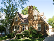 460 MELVIN AVE, a English Revival Styles house, built in Racine, Wisconsin in 1930.