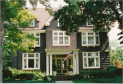 402 E WISCONSIN AVE, a Colonial Revival/Georgian Revival house, built in Neenah, Wisconsin in 1901.
