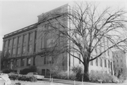 425 HENRY MALL, a Neoclassical/Beaux Arts elementary, middle, jr.high, or high, built in Madison, Wisconsin in 1913.