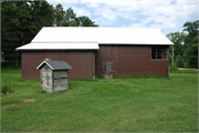 W5539 and W5565 County Rd MM, a Astylistic Utilitarian Building barn, built in Shelby, Wisconsin in 1998.