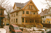 608-610 S INGERSOLL ST, a Queen Anne house, built in Madison, Wisconsin in 1906.