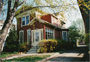 907 WASHINGTON AVE, a Italianate house, built in Oshkosh, Wisconsin in 1870.