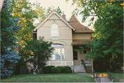 330 W PARK AVE, a Queen Anne house, built in Beaver Dam, Wisconsin in 1872.