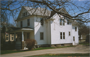 415 BROADWAY ST, a Queen Anne house, built in Prairie du Sac, Wisconsin in 1910.