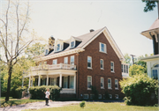 1809 WAUWATOSA AVE, a Colonial Revival/Georgian Revival house, built in Wauwatosa, Wisconsin in 1909.