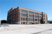 3245 N 37TH ST, a Late Gothic Revival elementary, middle, jr.high, or high, built in Milwaukee, Wisconsin in 1927.