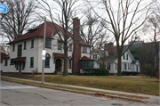 1940 WAUWATOSA AVE, a Arts and Crafts house, built in Wauwatosa, Wisconsin in 1922.