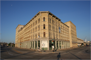 143 W ST PAUL AVE ( aka 305-333 N PLANKINTON AVE OR 155 W ST PAUL AVE), a Italianate large retail building, built in Milwaukee, Wisconsin in 1875.