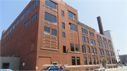 1300 N Vel R. Phillips Ave (AKA 1300 N 4TH ST), a Commercial Vernacular industrial bldg/manufacturing facility, built in Milwaukee, Wisconsin in 1908.