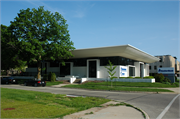302 N MIDVALE BLVD, a Contemporary bank/financial institution, built in Madison, Wisconsin in 1967.