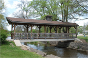 LEONARD-LEOTA PARK, a NA (unknown or not a building) bridge, built in Evansville, Wisconsin in 2002.
