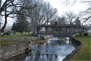 LEONARD-LEOTA PARK, a NA (unknown or not a building) bridge, built in Evansville, Wisconsin in 2002.