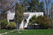 1515 FRONTENAC AVE, a International Style house, built in Stevens Point, Wisconsin in 1940.
