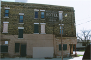 738 W MAPLE, a Commercial Vernacular lodging-hotel, built in Milwaukee, Wisconsin in 1907.