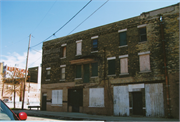 738 W MAPLE, a Commercial Vernacular lodging-hotel, built in Milwaukee, Wisconsin in 1907.