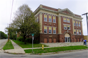 406 10TH ST, a Neoclassical/Beaux Arts school – elem/middle/jr high/high, built in Brodhead, Wisconsin in 1907.