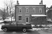 213 CLOWNEY ST, a Federal house, built in Mineral Point, Wisconsin in 1847.
