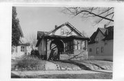 1712 VAN HISE AVE, a Bungalow house, built in Madison, Wisconsin in 1927.