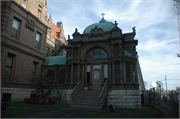 2000 W WISCONSIN AVE, a German Renaissance Revival house, built in Milwaukee, Wisconsin in 1890.