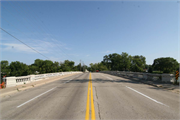 JACKSON ST, a Neoclassical/Beaux Arts bridge, built in Janesville, Wisconsin in 1919.