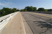 JACKSON ST, a Neoclassical/Beaux Arts bridge, built in Janesville, Wisconsin in 1919.
