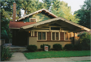 1821 VILAS AVE, a Bungalow house, built in Madison, Wisconsin in 1912.