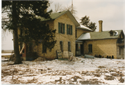 1345 Tower Dr, a Colonial Revival/Georgian Revival house, built in Dunkirk, Wisconsin in 1873.