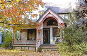 210 LAFLIN AVE, a Queen Anne house, built in Waukesha, Wisconsin in 1904.