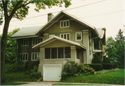 2001 JEFFERSON ST, a Prairie School house, built in Madison, Wisconsin in 1913.