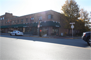 601, 615, 621 E SILVER SPRING DR, a Contemporary retail building, built in Whitefish Bay, Wisconsin in 1946.