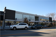 417 E SILVER SPRING DR, a Twentieth Century Commercial retail building, built in Whitefish Bay, Wisconsin in 1946.