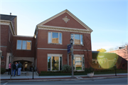 111, 121 E SILVER SPRING DR, a Colonial Revival/Georgian Revival small retail building, built in Whitefish Bay, Wisconsin in 1978.