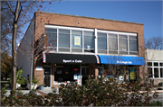 400, 404 & 408 E SILVER SPRING DR, a Twentieth Century Commercial large retail building, built in Whitefish Bay, Wisconsin in 1956.