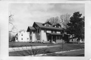 10 VISTA RD, a Craftsman house, built in Madison, Wisconsin in 1913.