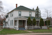 1508 DIVISION ST / BUS 51, a Two Story Cube house, built in Stevens Point, Wisconsin in 1885.